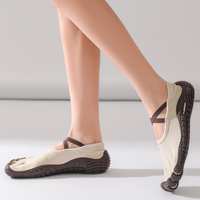 Refreshing Breathable Indoor Fitness Silent Anti-slip Yoga Pilates Skipping Rope Exercise Shoes