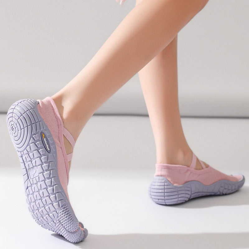 Refreshing Breathable Indoor Fitness Silent Anti-slip Yoga Pilates Skipping Rope Exercise Shoes