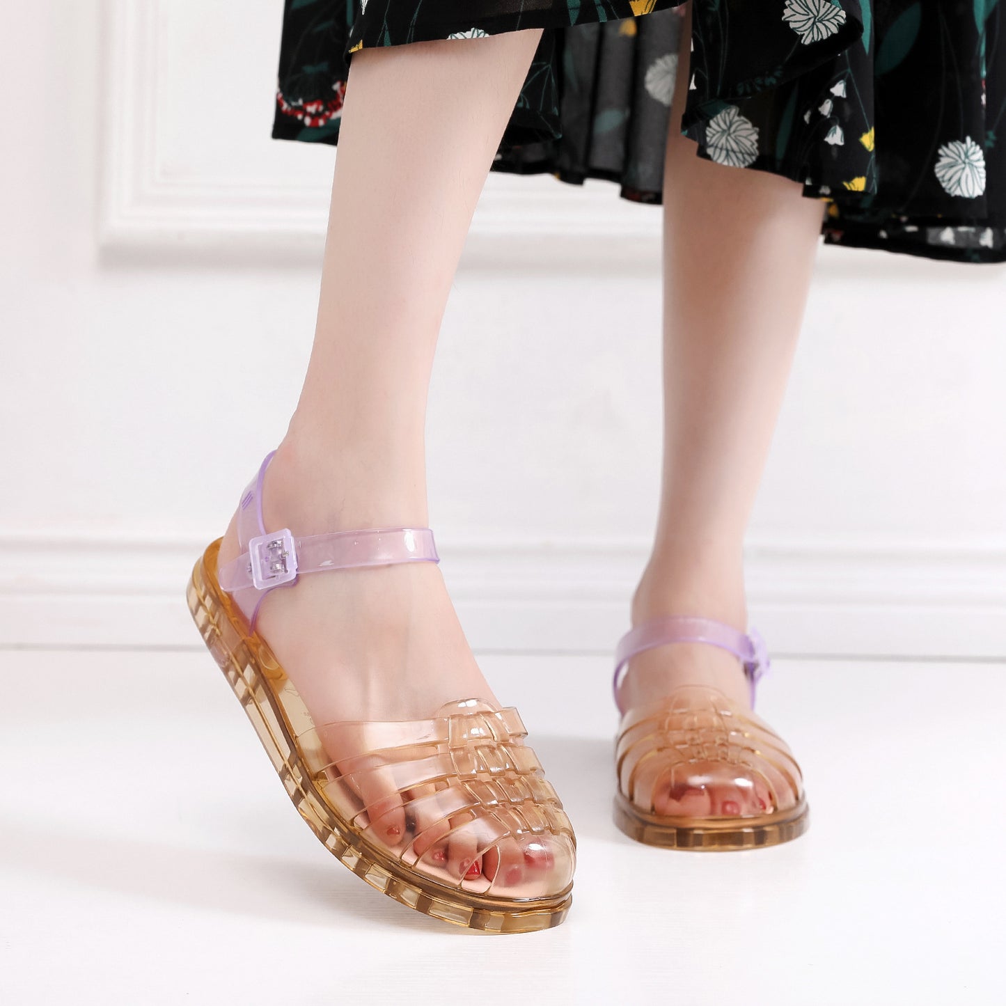 Women's Fashion Hollowed-out Beach Flat Sandals