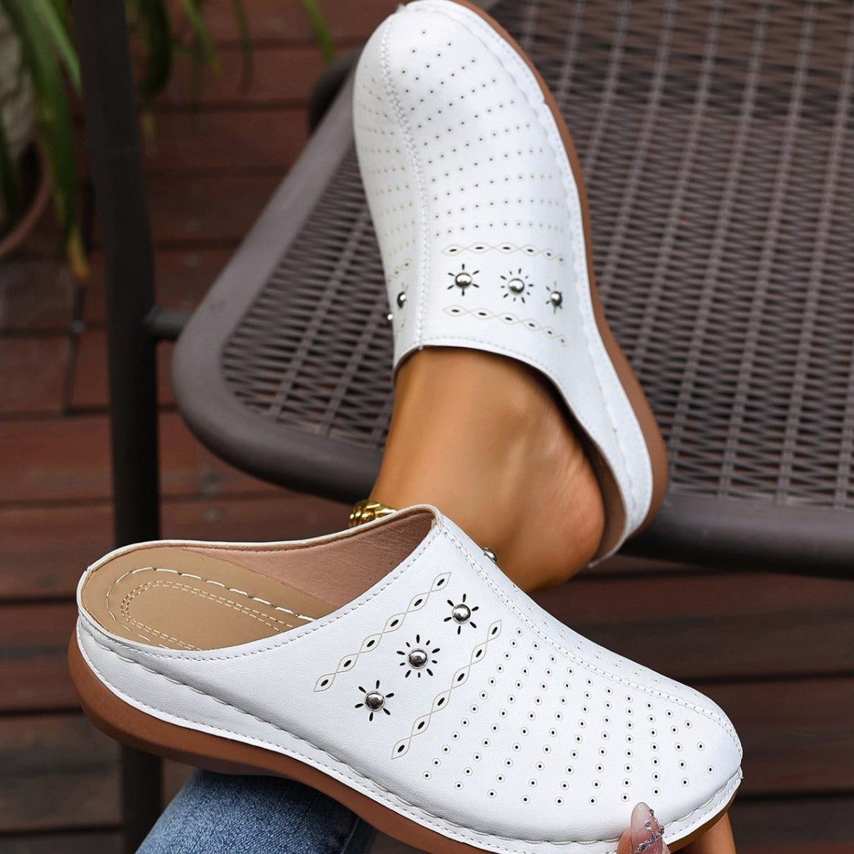 Summer New Women's Toe-covered Platform Slippers