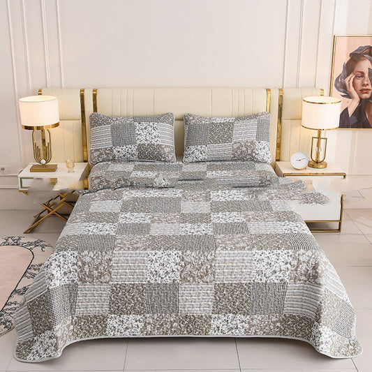 Luxury quilted bedspread