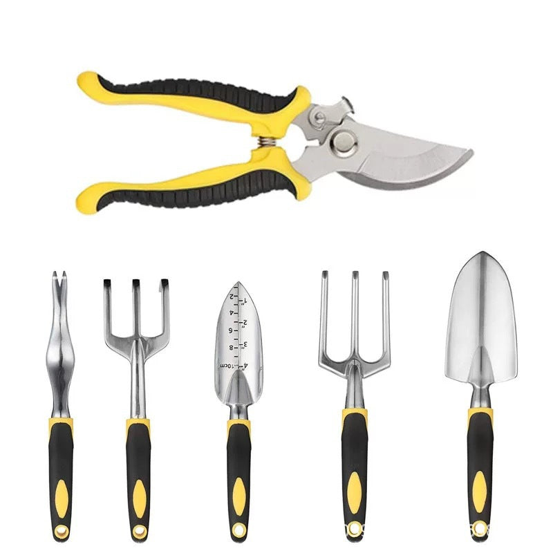 gardening tools rust proof. 